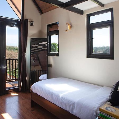 Stayvista At Hillside Harmony Pvt Pool & Free Breakfast Bangalore Ngoại thất bức ảnh