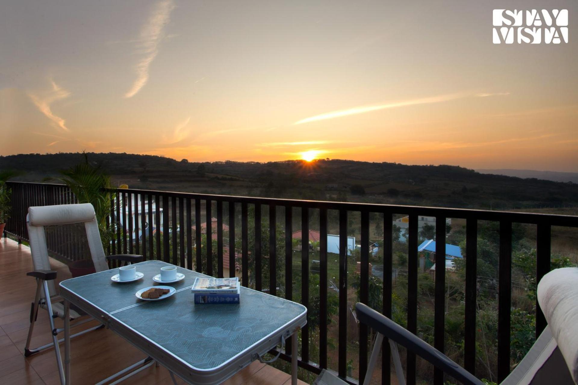 Stayvista At Hillside Harmony Pvt Pool & Free Breakfast Bangalore Ngoại thất bức ảnh